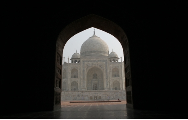 Miejsca, które warto obejrzeć: Taj Mahal. +Video