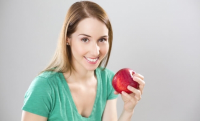 Dieta podczas karmienia piersią – co jeść, czego unikać?