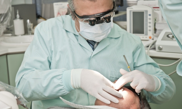 Jak wybrać odpowiedni gabinet stomatologiczny?