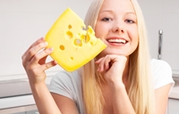  Sprytne sposoby na ser żółty – triki i porady