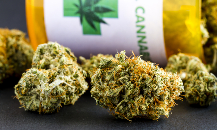 Dlaczego medyczna marihuana jest obiecującą metodą leczenia różnych schorzeń?