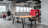 Steigern Sie Ihre Effizienz mit einem ergonomischen Schreibtisch