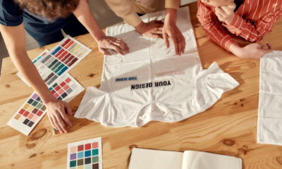T-Shirts zu Hause herstellen: 5 Ideen zum Ausprobieren