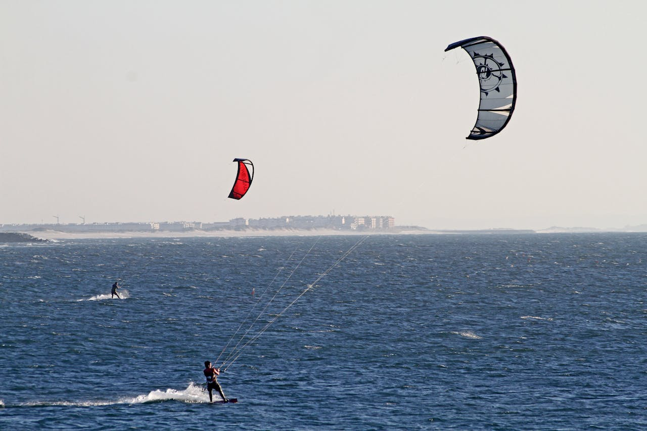 Kitesurfing dla każdego – dlaczego warto zapisać się na kurs?