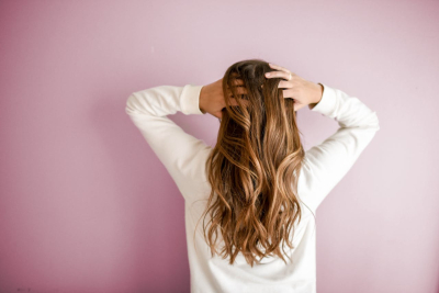 Top-Wege, um Ihr Haar gesund zu halten und Haarausfall vorzubeugen