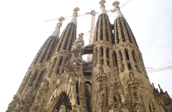 Miejsca, które warto obejrzeć: Sagrada Familia