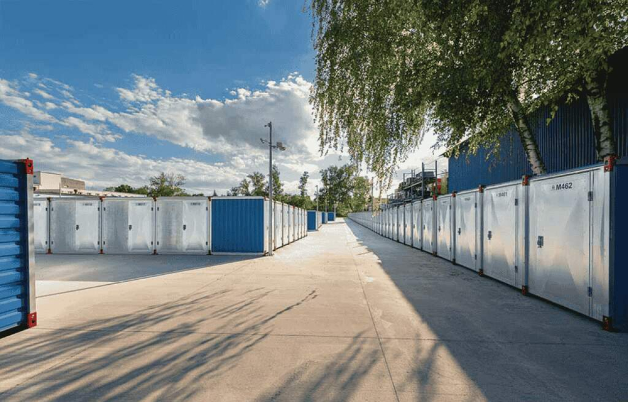 Producent kontenerów jako partner biznesowy w branży Self Storage