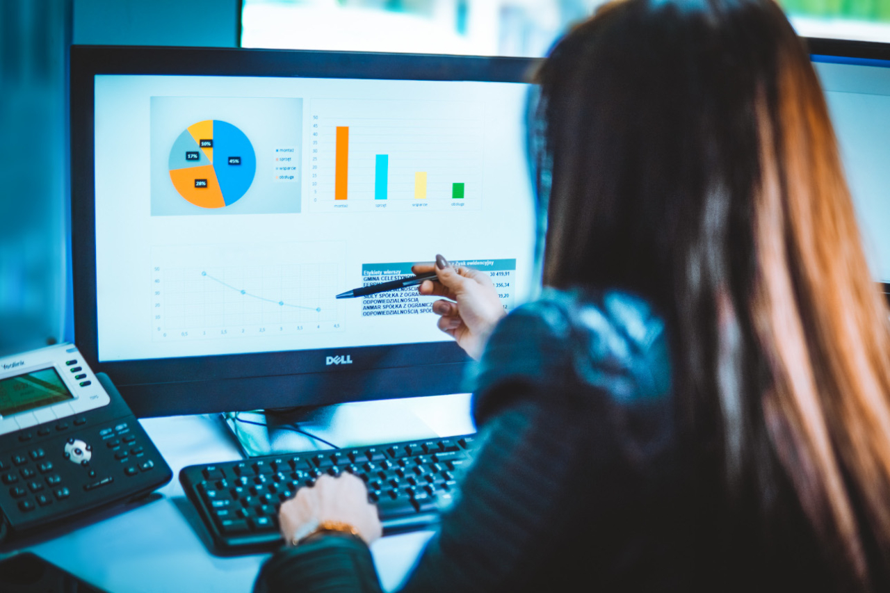 Kiedy firmy decydują się na outsourcing IT?